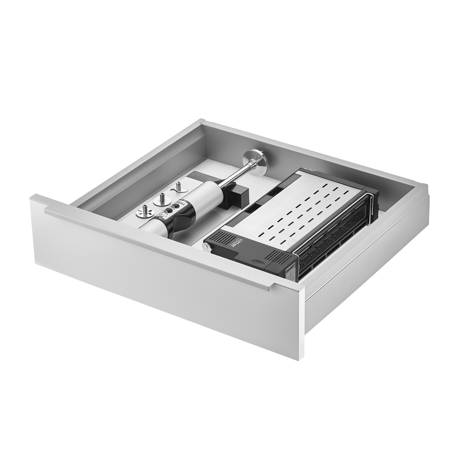 Ein Bild einer Schublade, mit einer Einbau-Kombination aus einem Einbau-Stabmixer und einem Einbau-Toaster, mit weißem Hintergrund. Ein Bild einer Schublade, mit einer Einbau-Kombination aus einem Einbau-Stabmixer und einem Einbau-Toaster, mit weißem Hintergrund.