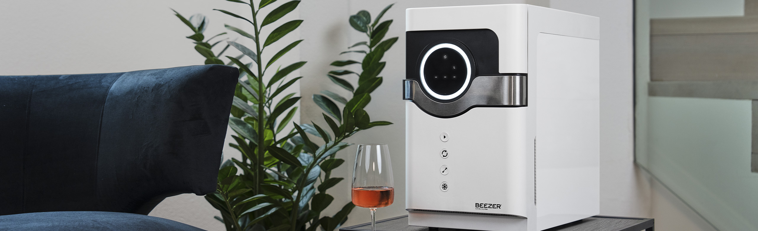 The BEEZER beverage cooler