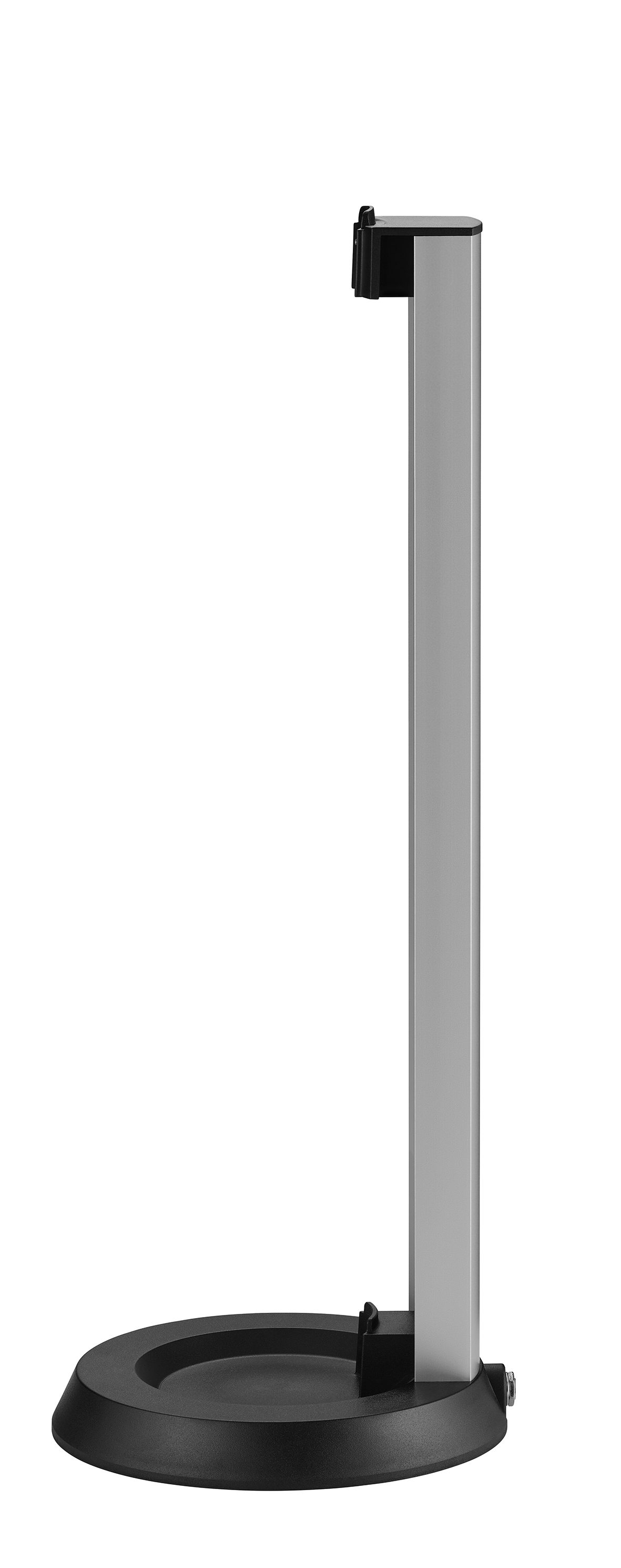 Electric hand blender in silver